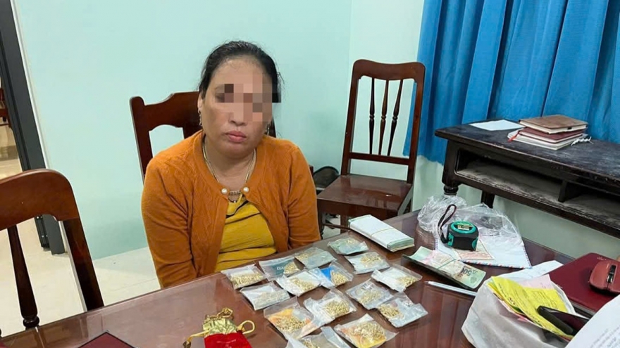 20 lần mang vàng giả đi cầm cố, chiếm đoạt hơn 200 triệu đồng
